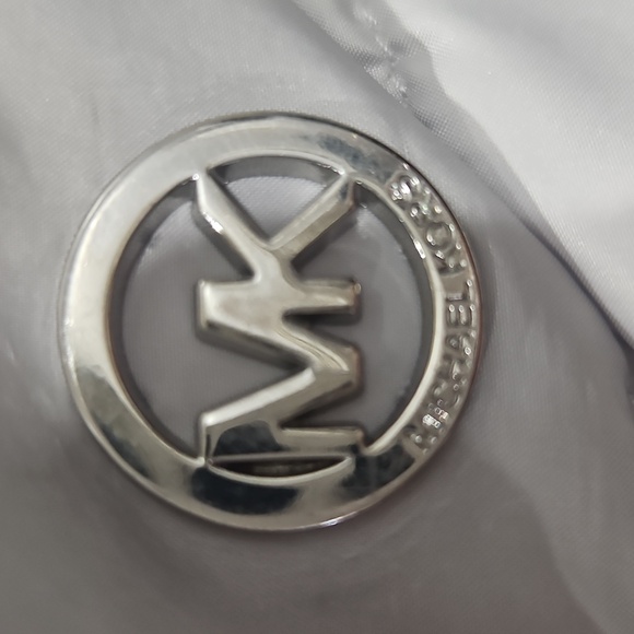 Michael Kors Light Grey Puffer Coat Size 7/8 - Picture 2 of 12